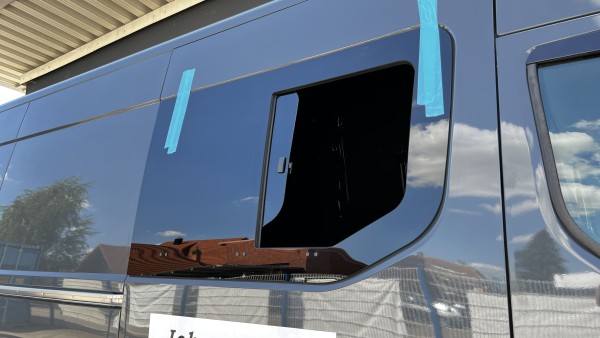 VR Seitenscheibe mit Schiebefenster getönt für Iveco Daily